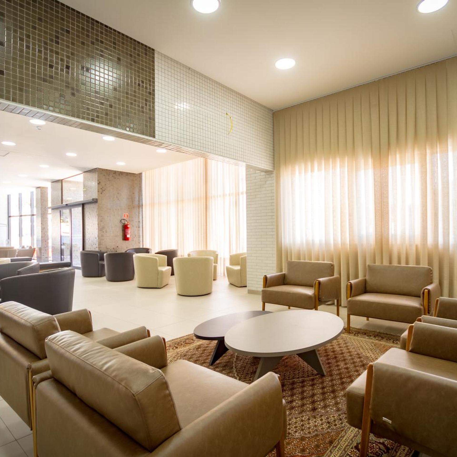 Hotel Confiance Barigui 11/18