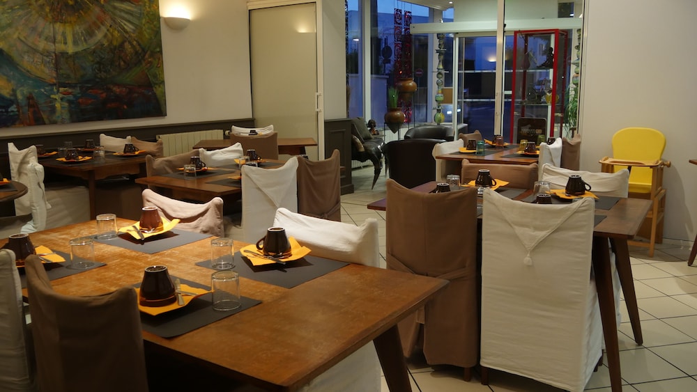 Hotel Savary 45/49