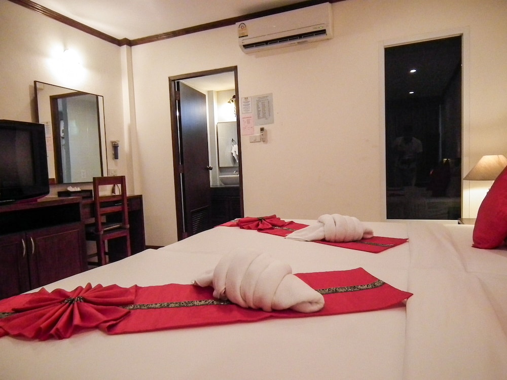 Andaman Seaside Resort Phuket 25/60