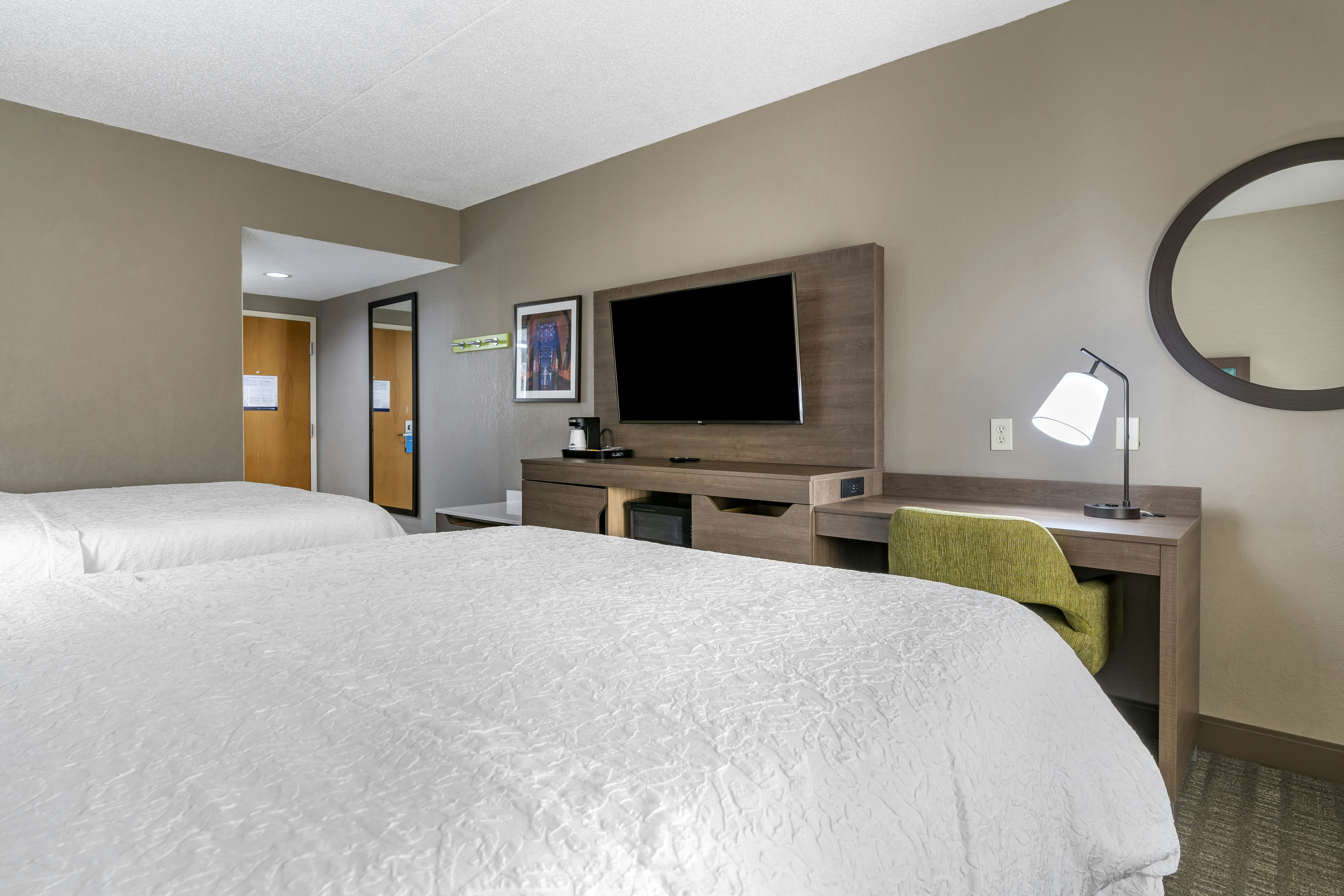 ROOM, 2 QUEEN BEDS
