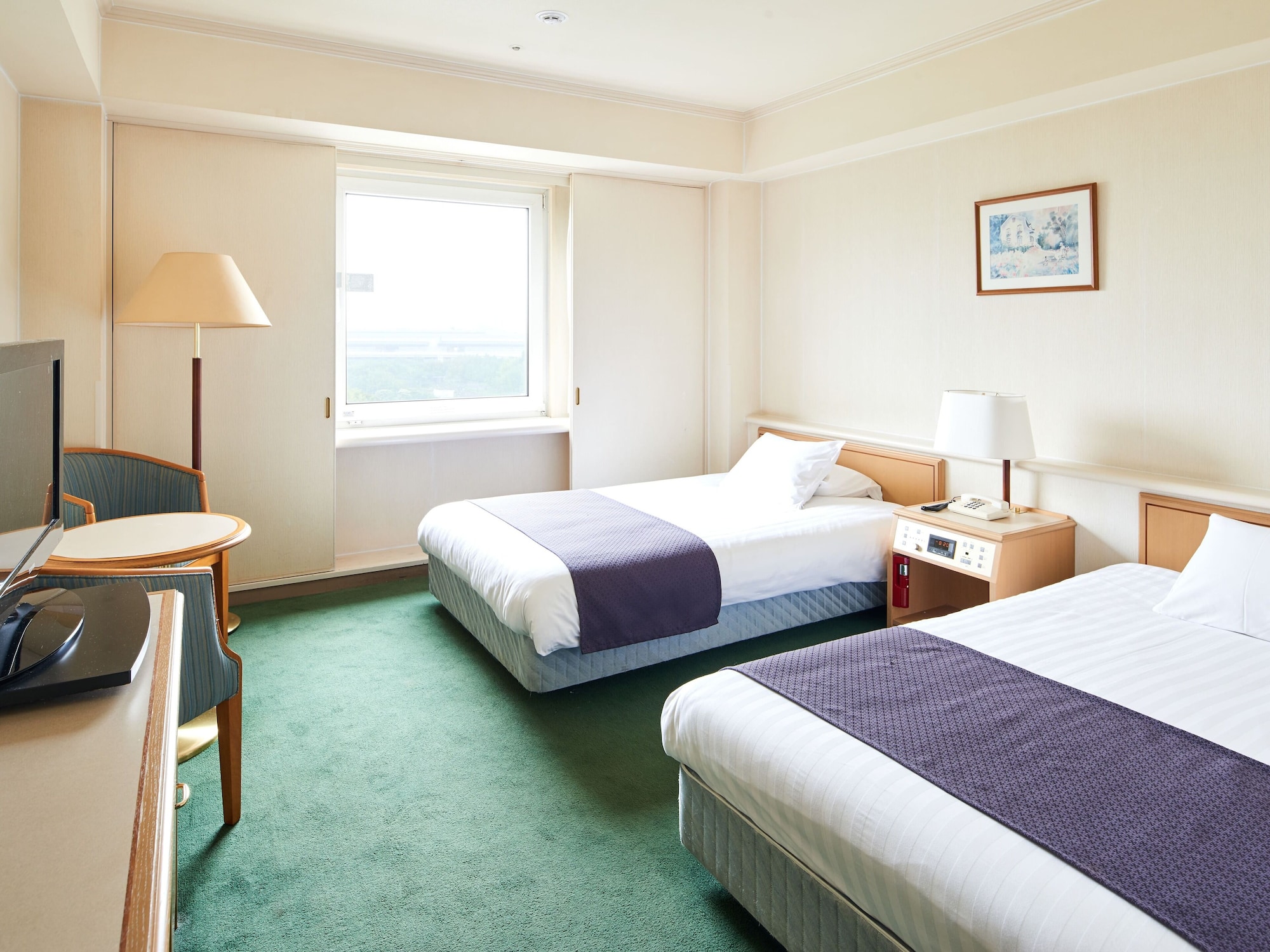 ROOM, TWIN BEDS