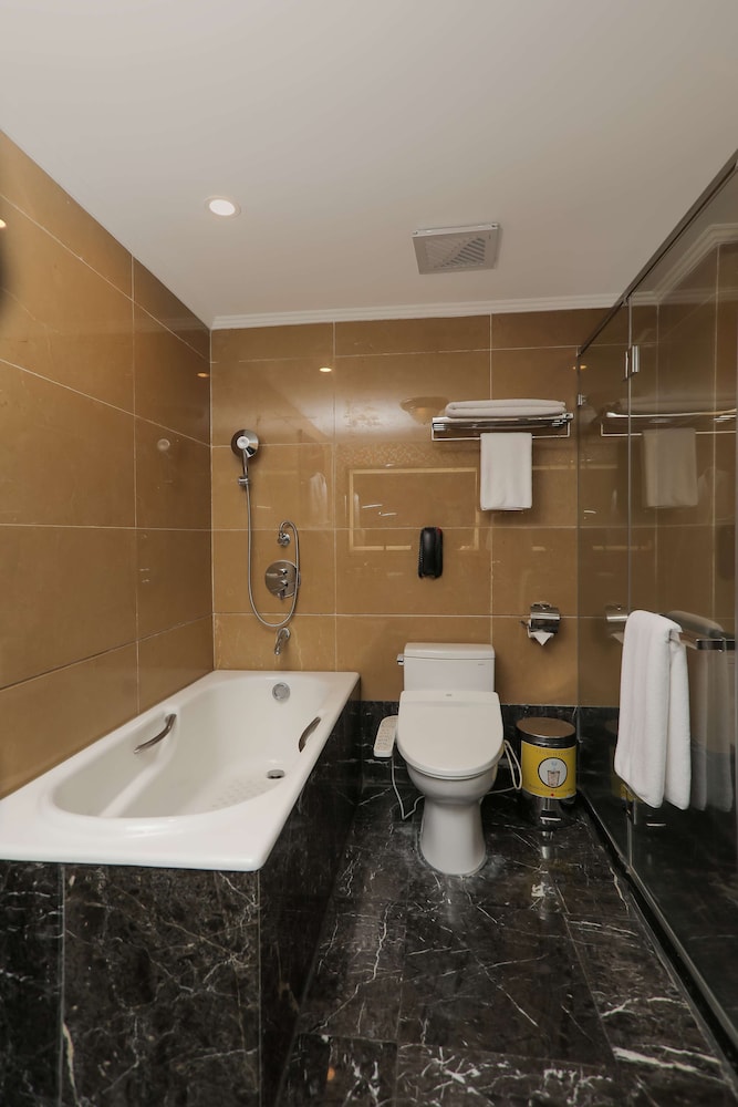 Golden Tulip Addis Ababa 48/50