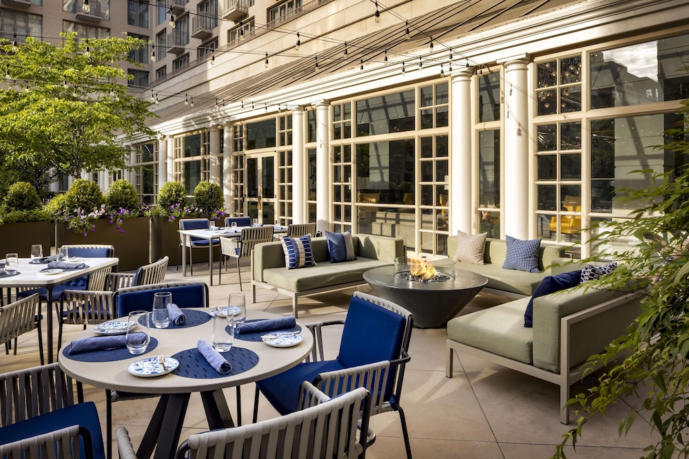 Fairmont Washington D.C. Georgetown 55/72