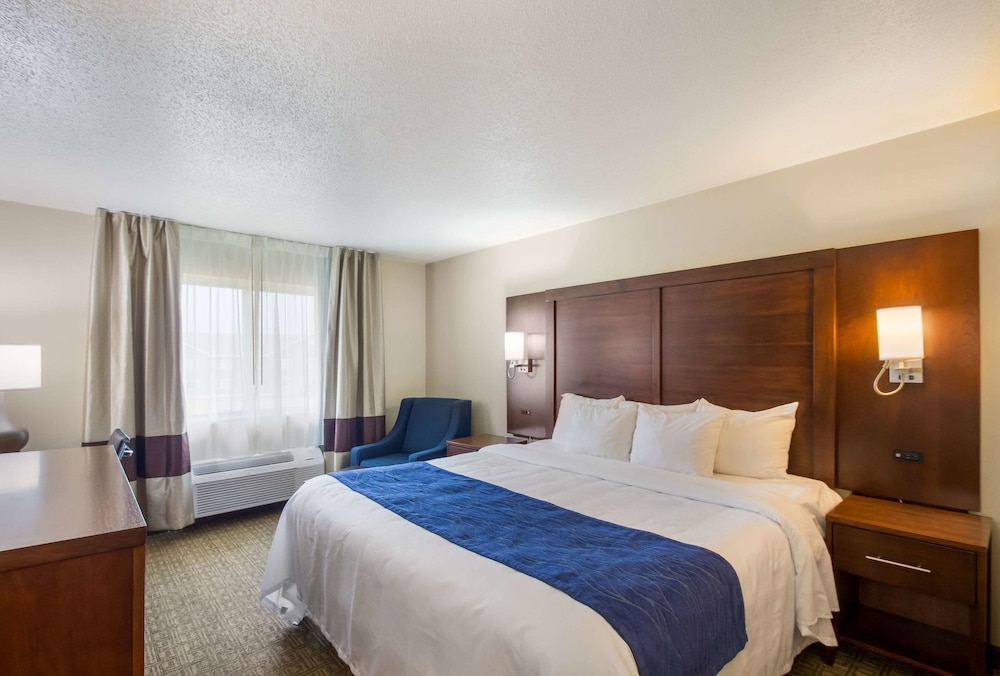 Quality Inn & Suites Green Bay - Ashwaubenon 21/50
