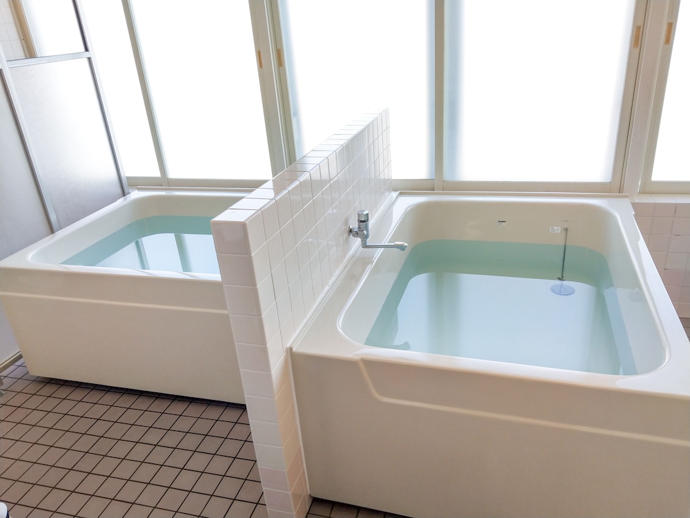 Hotel Livemax BUDGET Chitose 35/44