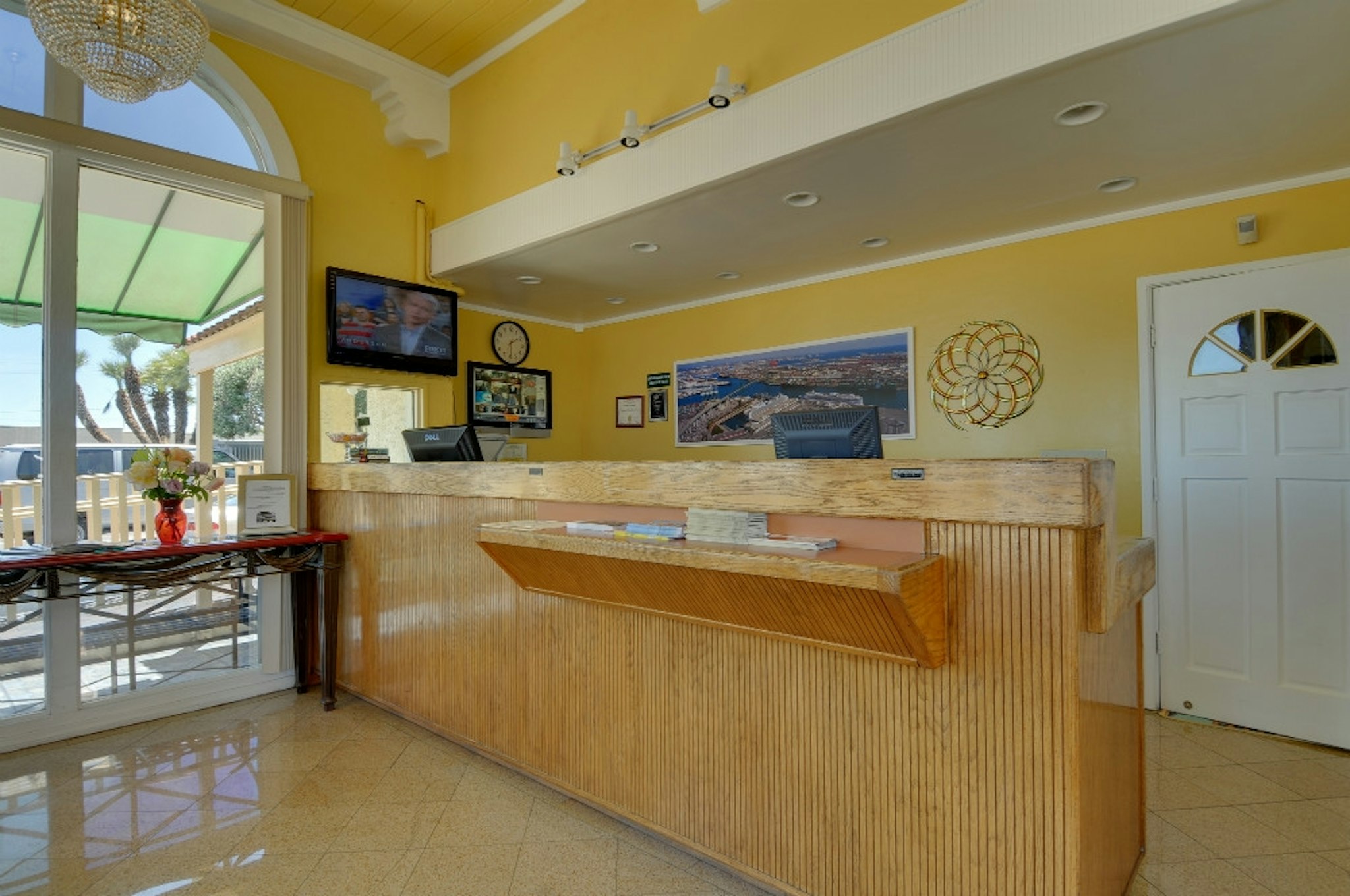 VAGABOND INN SAN PEDRO 3/49
