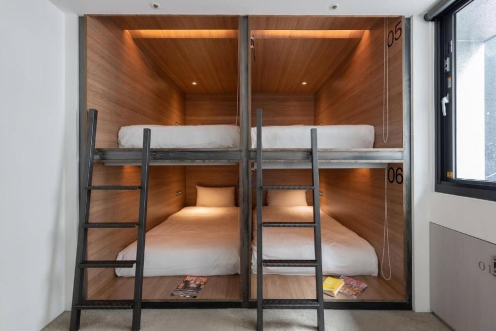Bouti City Capsule Inn Hostel 11/20