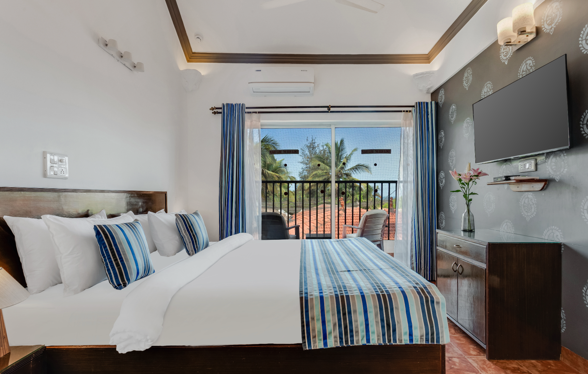 STANDARD AC ROOM
