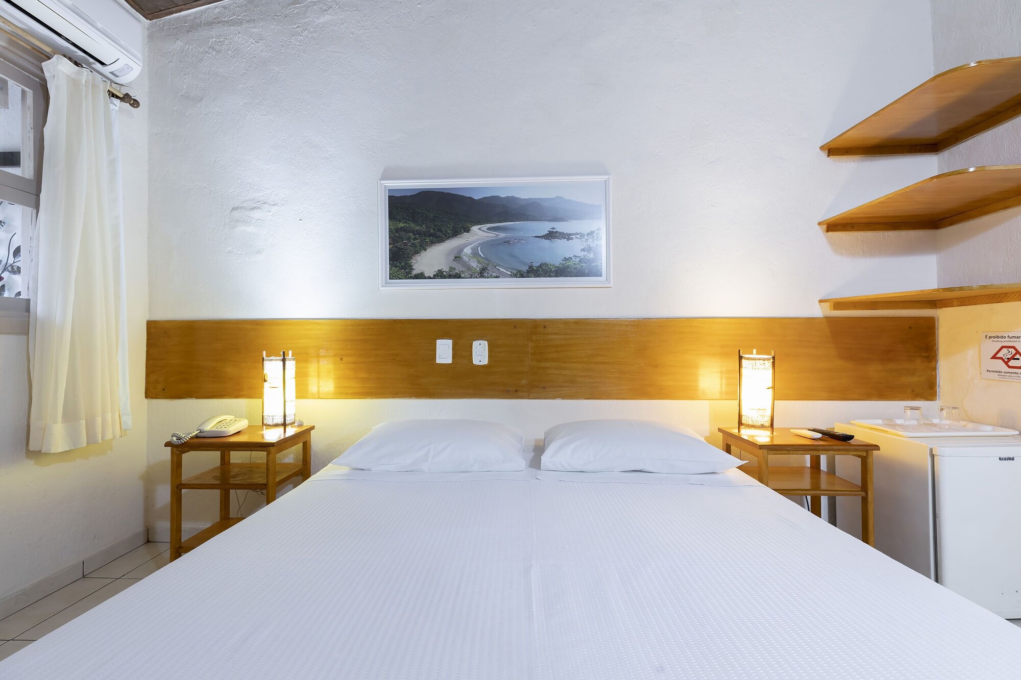 LUXURY, DOUBLE OR TWIN BED