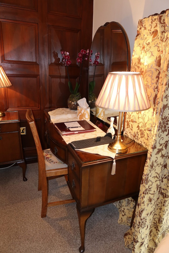 Stafford House Guest House 35/46