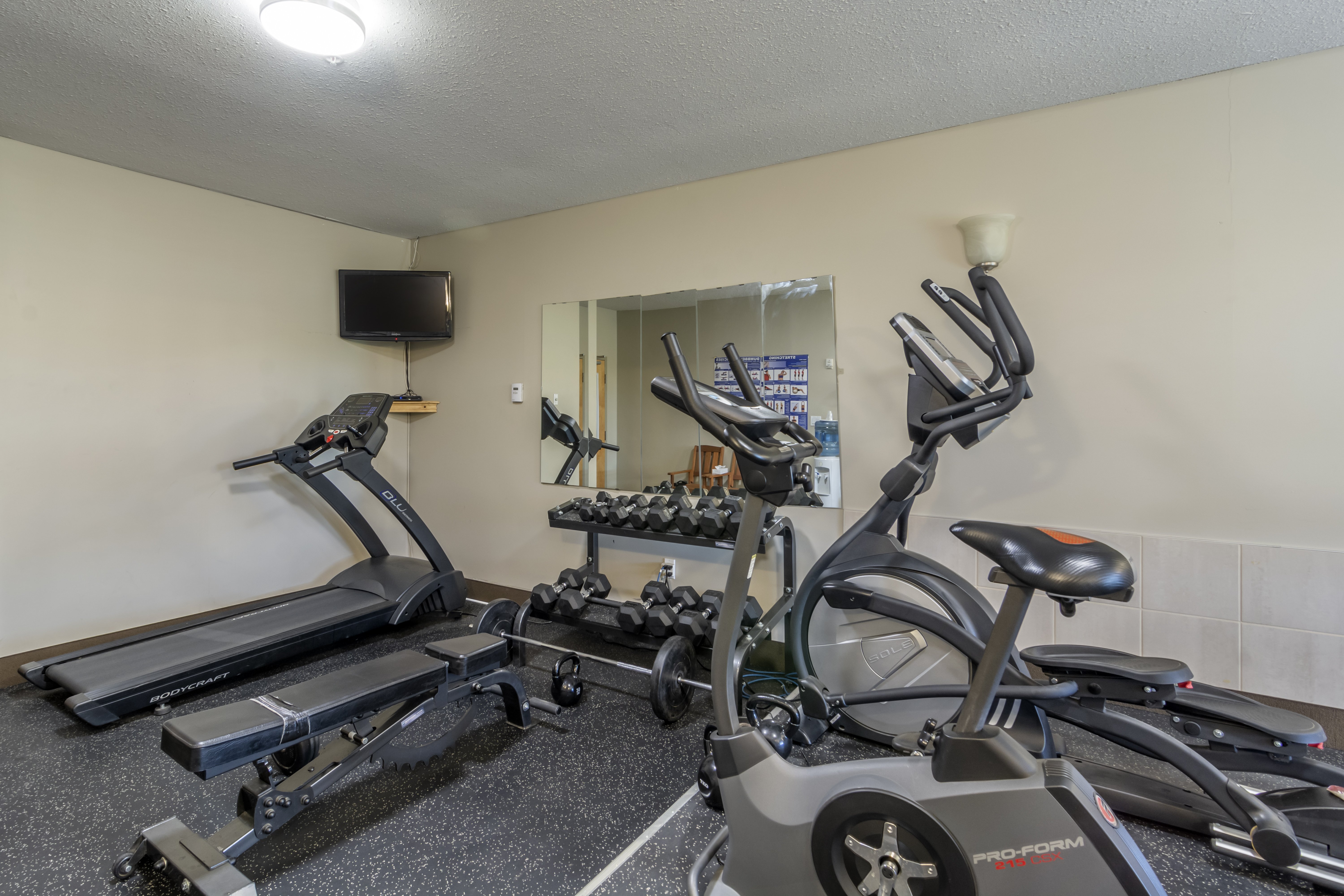 Devonian Hotel Suites 20/35