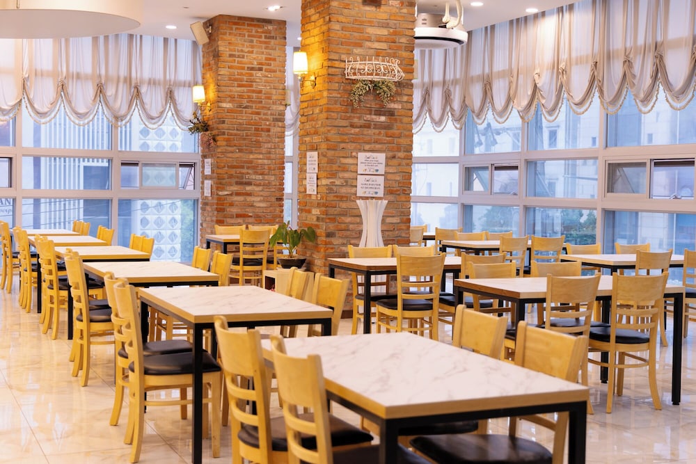 ROSANA BOUTIQUE HOTEL 41/62