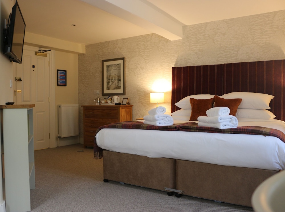 The Colesbourne Inn 16/53
