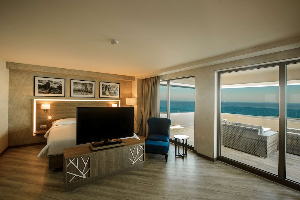 Radisson hotel Baku 57/80