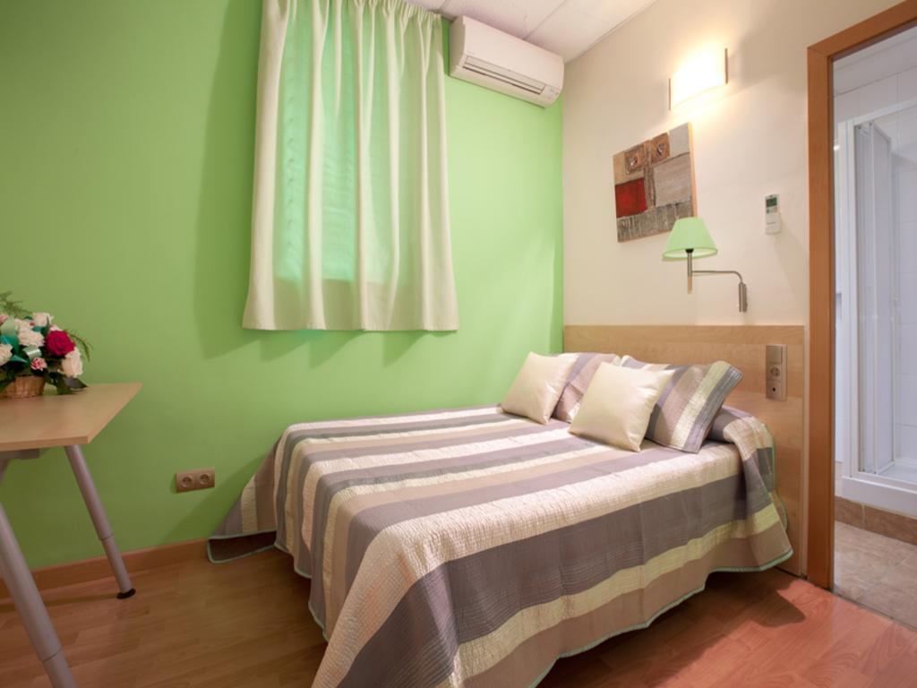 Hostal Felipe Ii 8/24