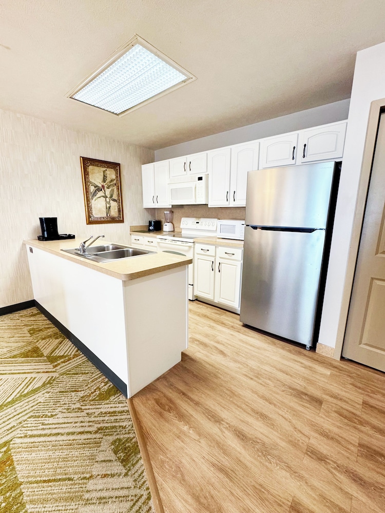 Split Rock Resort 16/79