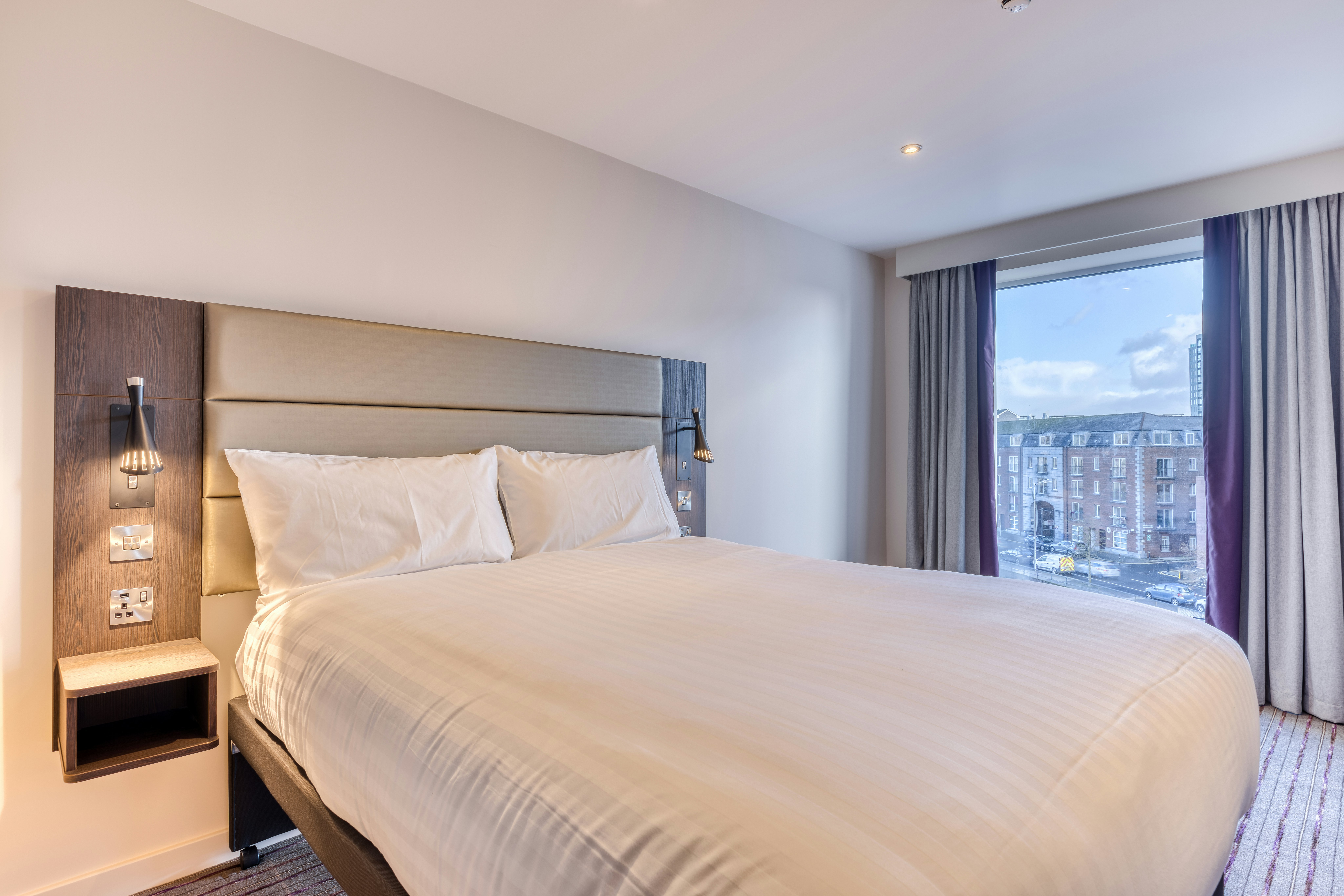 Premier Inn Cork City Centre 11/35
