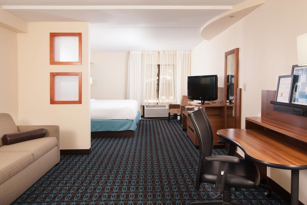 Fairfield Inn & Suites Atlanta Airport South/Sullivan Road 33/50