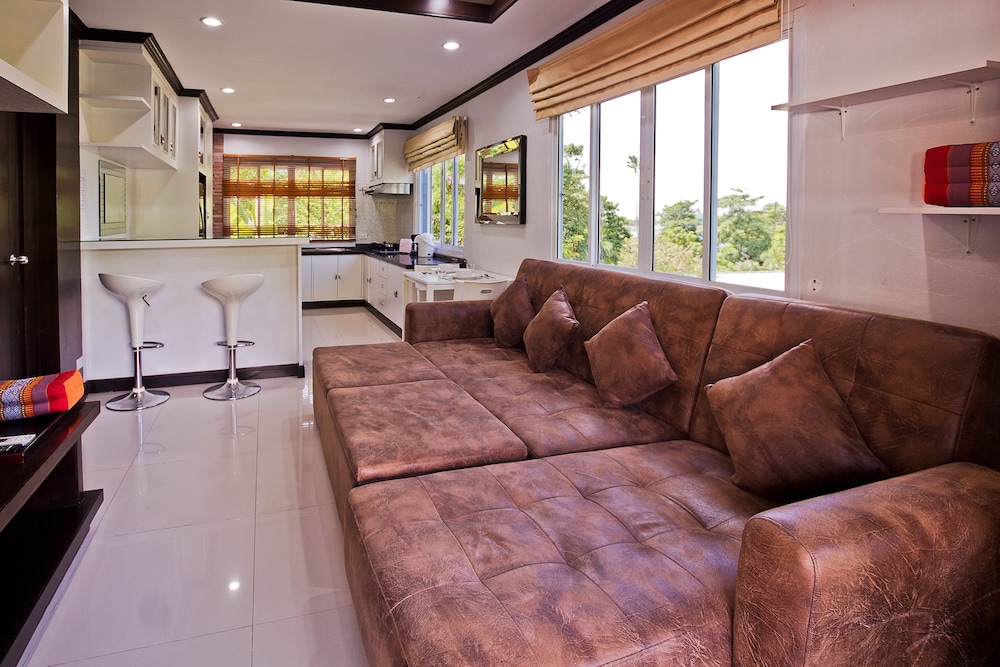 Victorian Samui Condominium 51/71