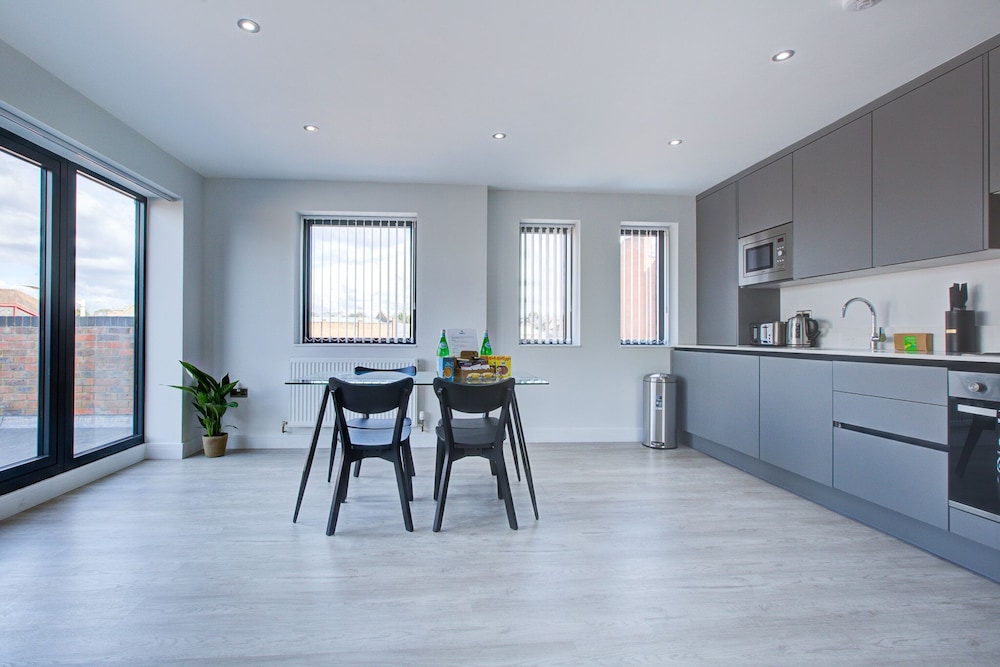 HybridResi Uxbridge 26/47