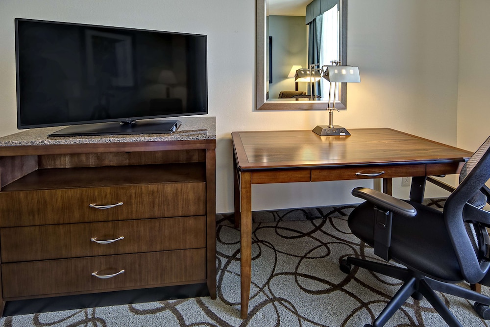 Hilton Garden Inn Charleston / Mt Pleasant 51/58