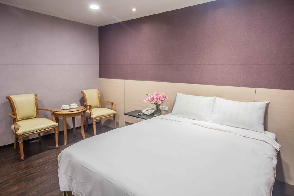 Kks Hotel 6/26