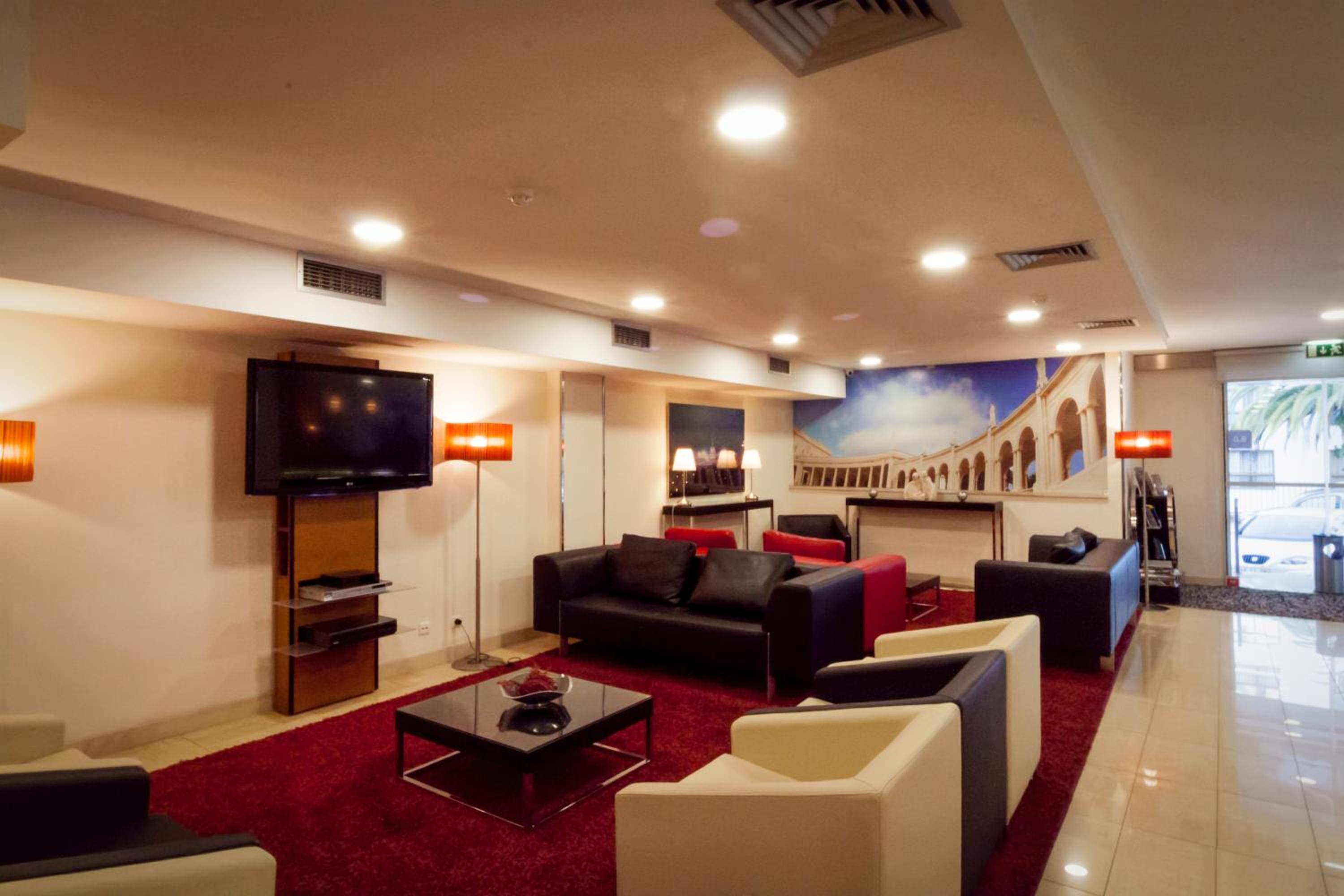 Hotel 4 Estacoes 28/50