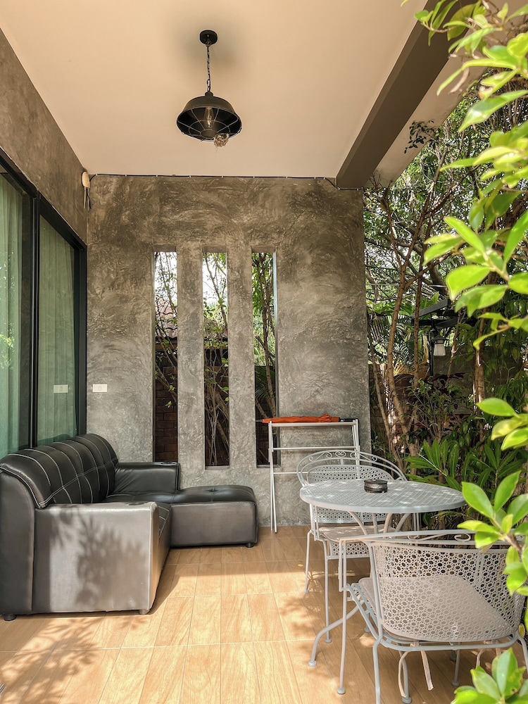 Baan Mee Phuket 29/55