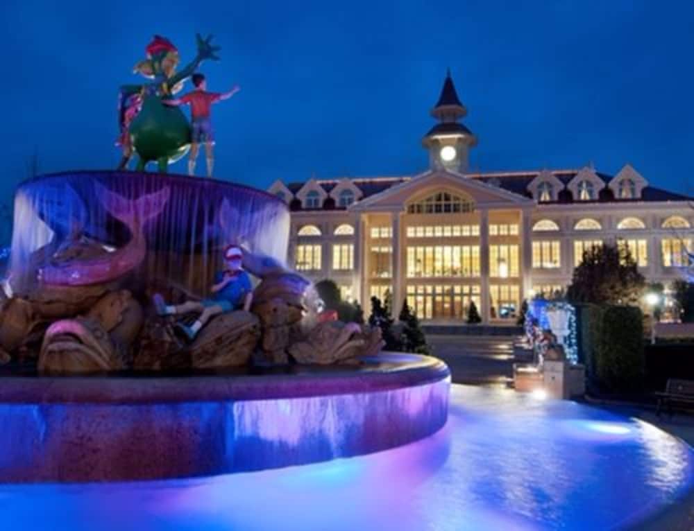 Gardaland Hotel Resort 4/65