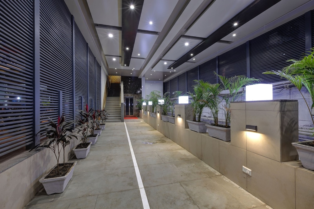 Hotel The Lotus Park 27/29