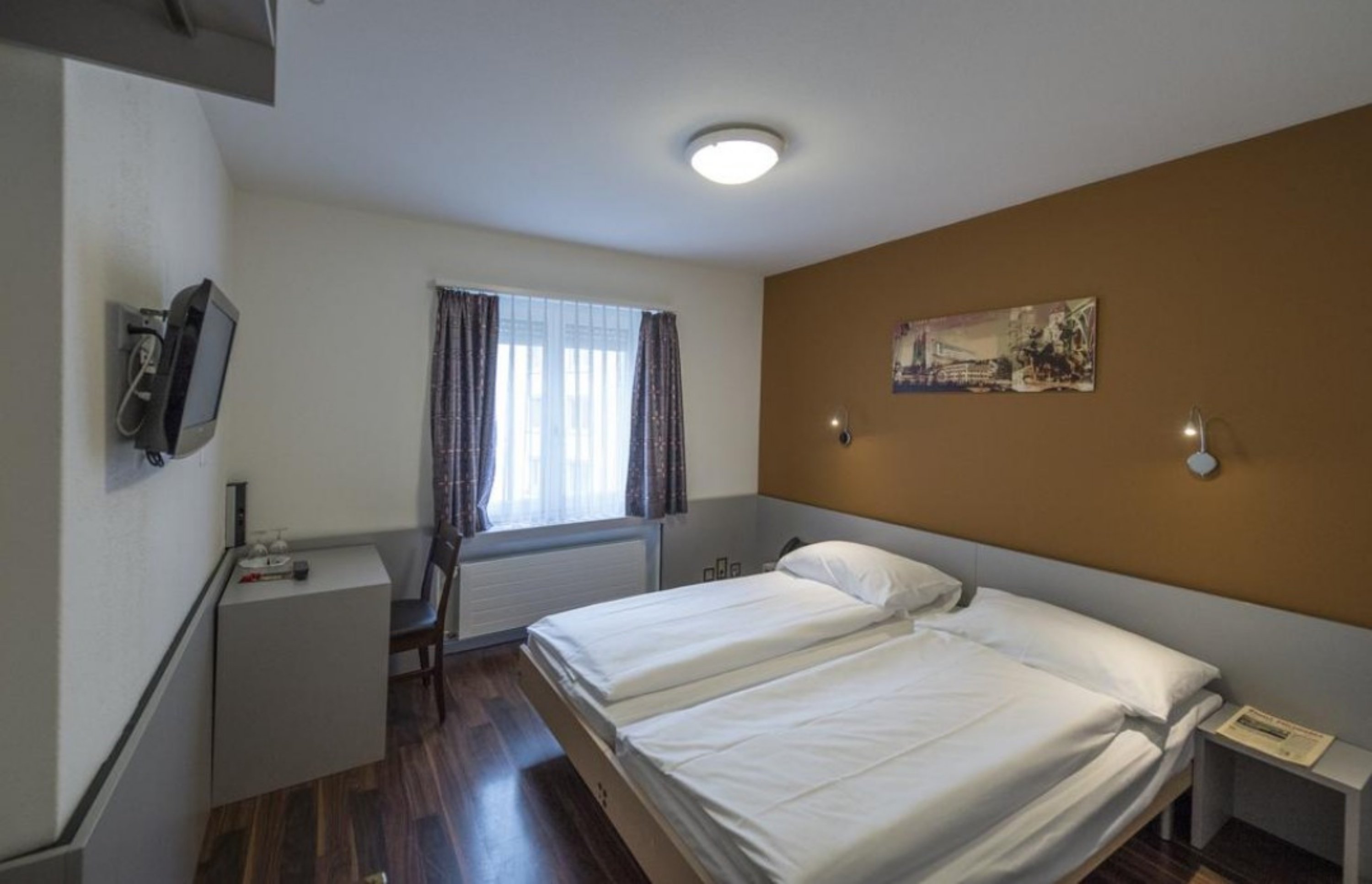 Alexander Guesthouse 20/54