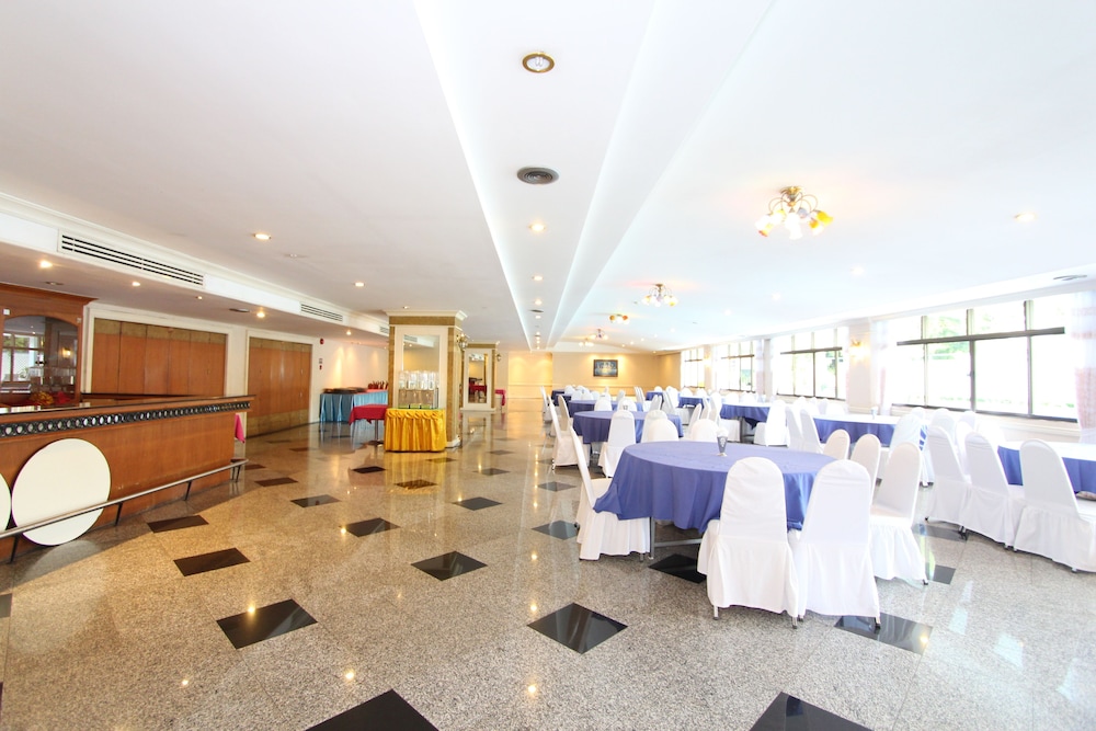 Camelot Hotel Pattaya 29/50
