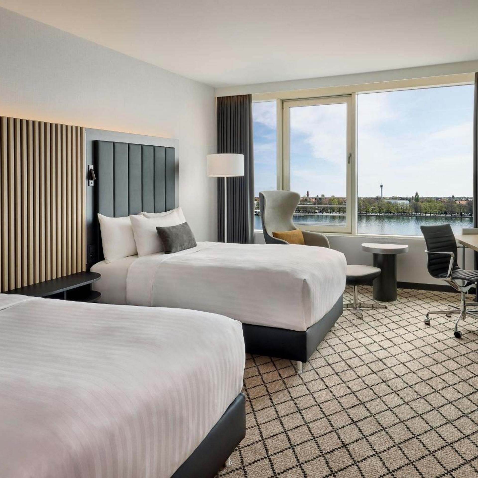 Room, Single Bed, Lake Side