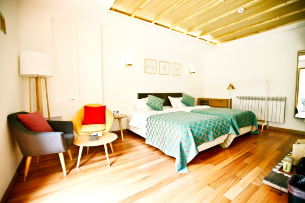 Westlake Longshang Boutique Hotel 6/40