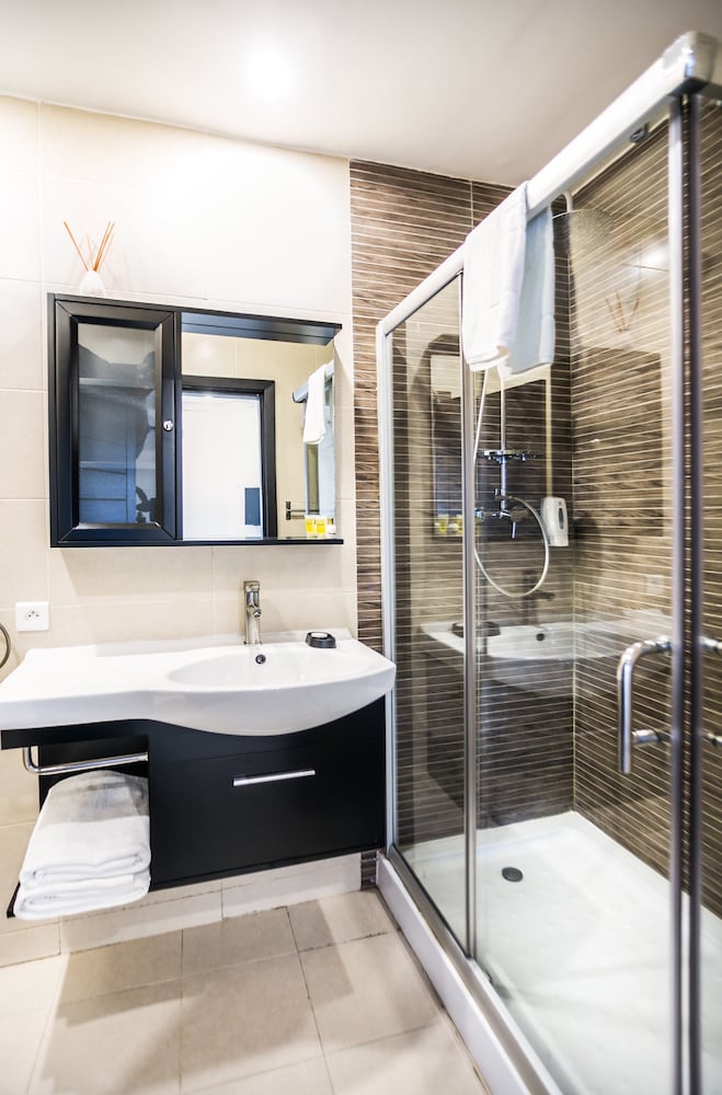 Home Residence Hotel 18/18