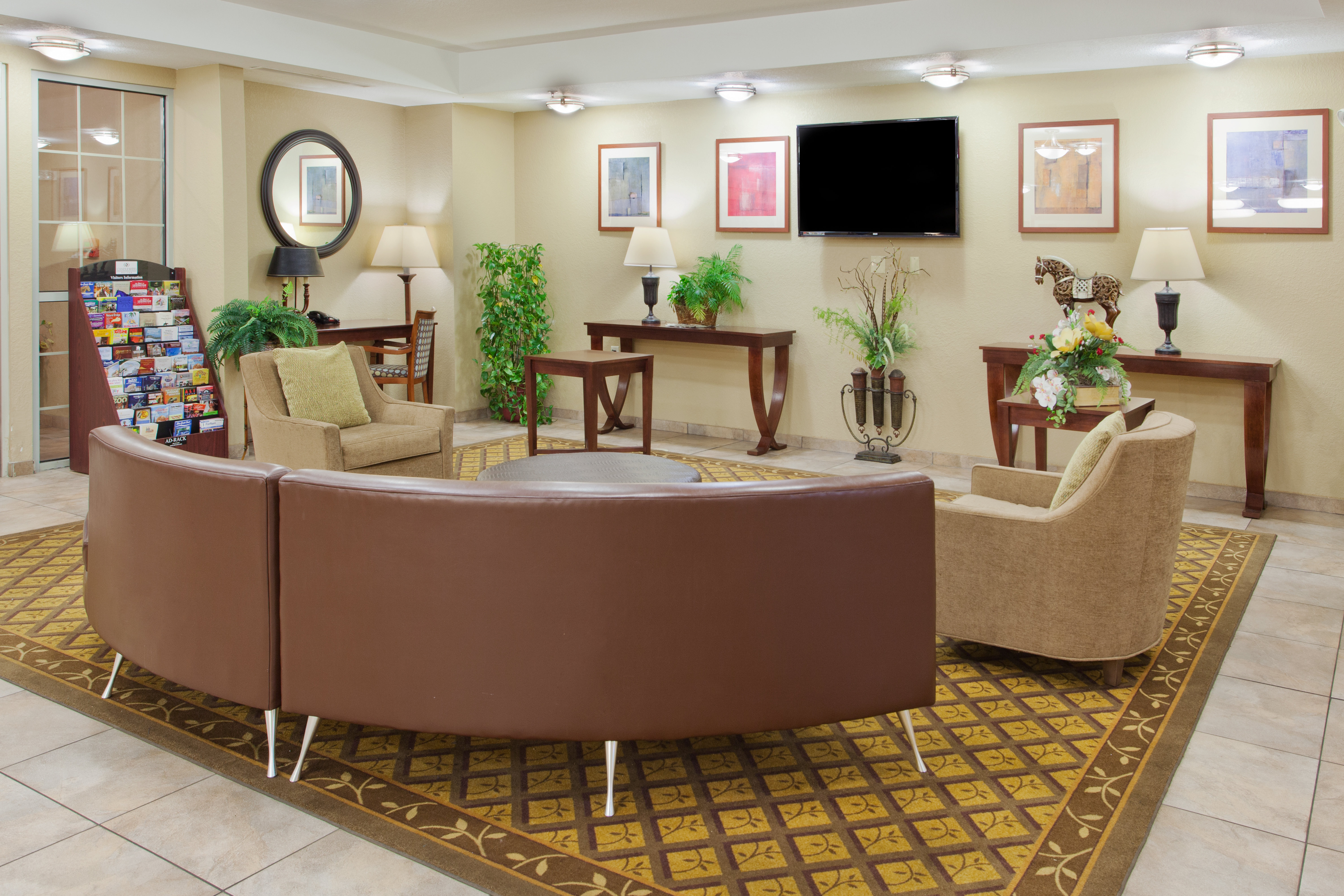 Candlewood Suites Lexington 50/74