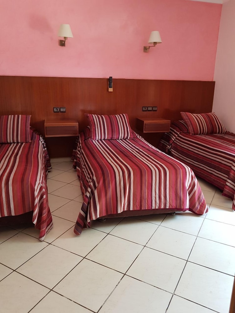 HOTEL ALI 40/72
