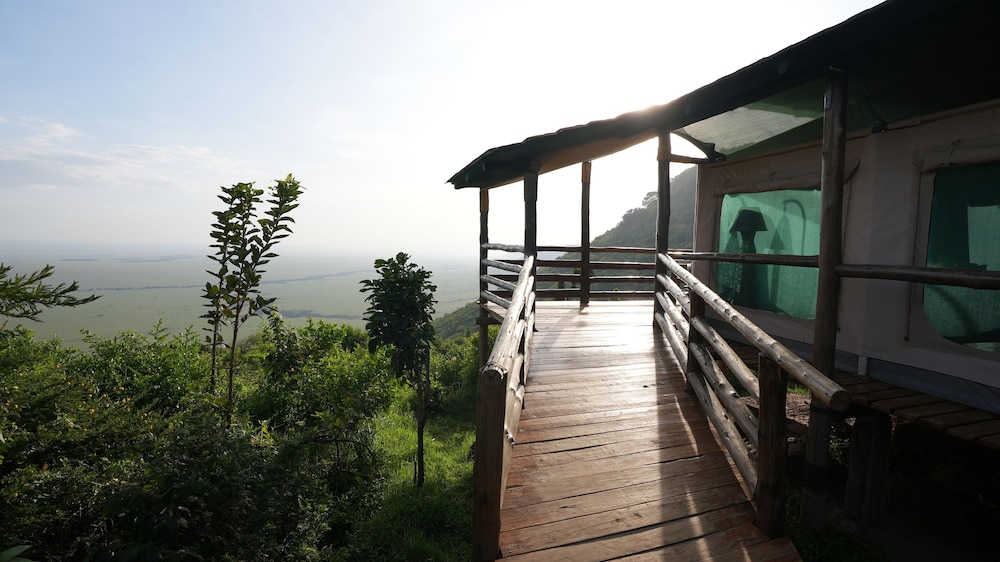 Mara Engai Wilderness Lodge 2/36