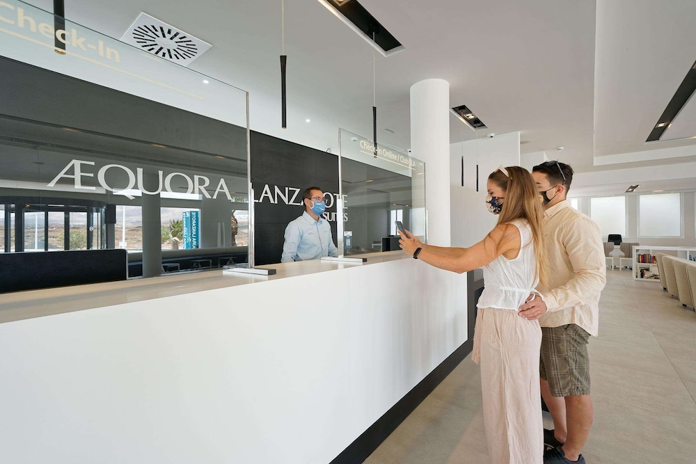 Aequora Lanzarote Suites 11/67