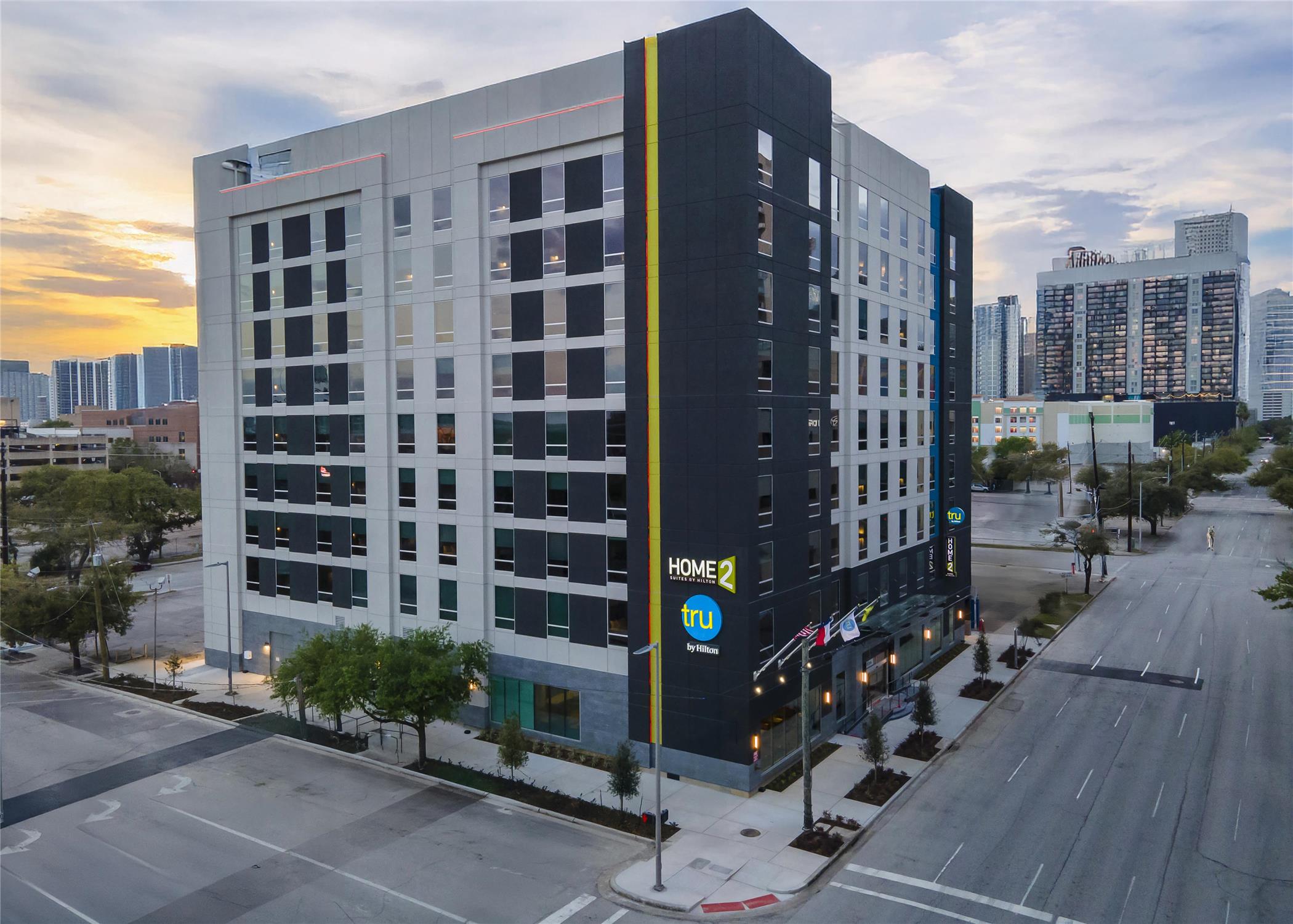 Home2 Suites by Hilton Houston Downtown Convention Center photo3