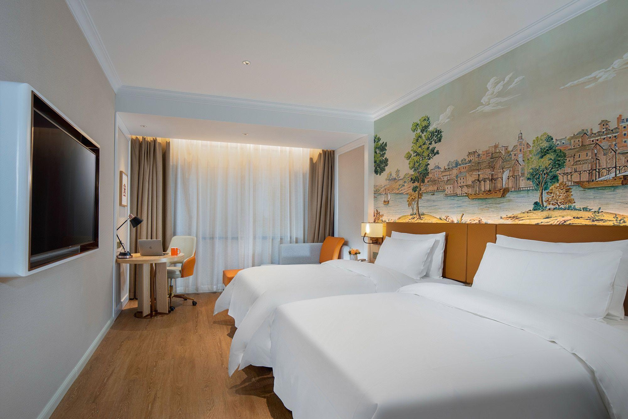 Superior, Twin Beds