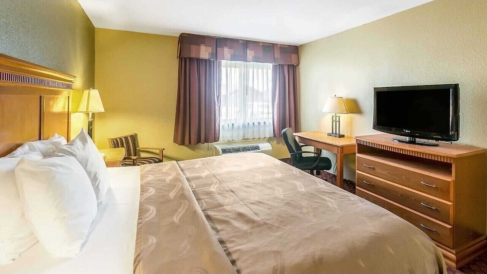Quality Inn 18/38