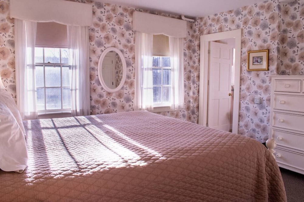 The Franconia Inn 44/74