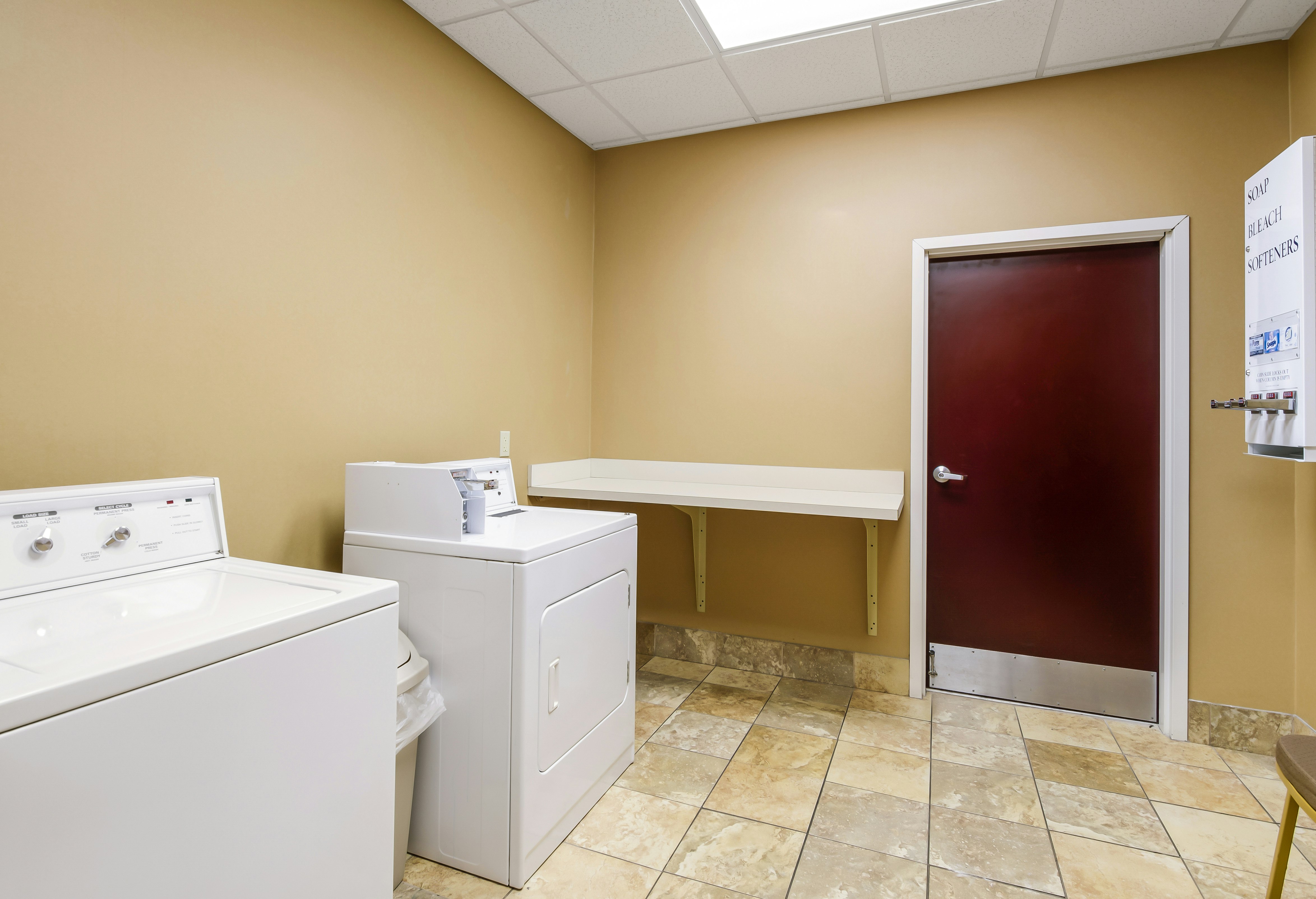 Hampton Inn Galax 31/34