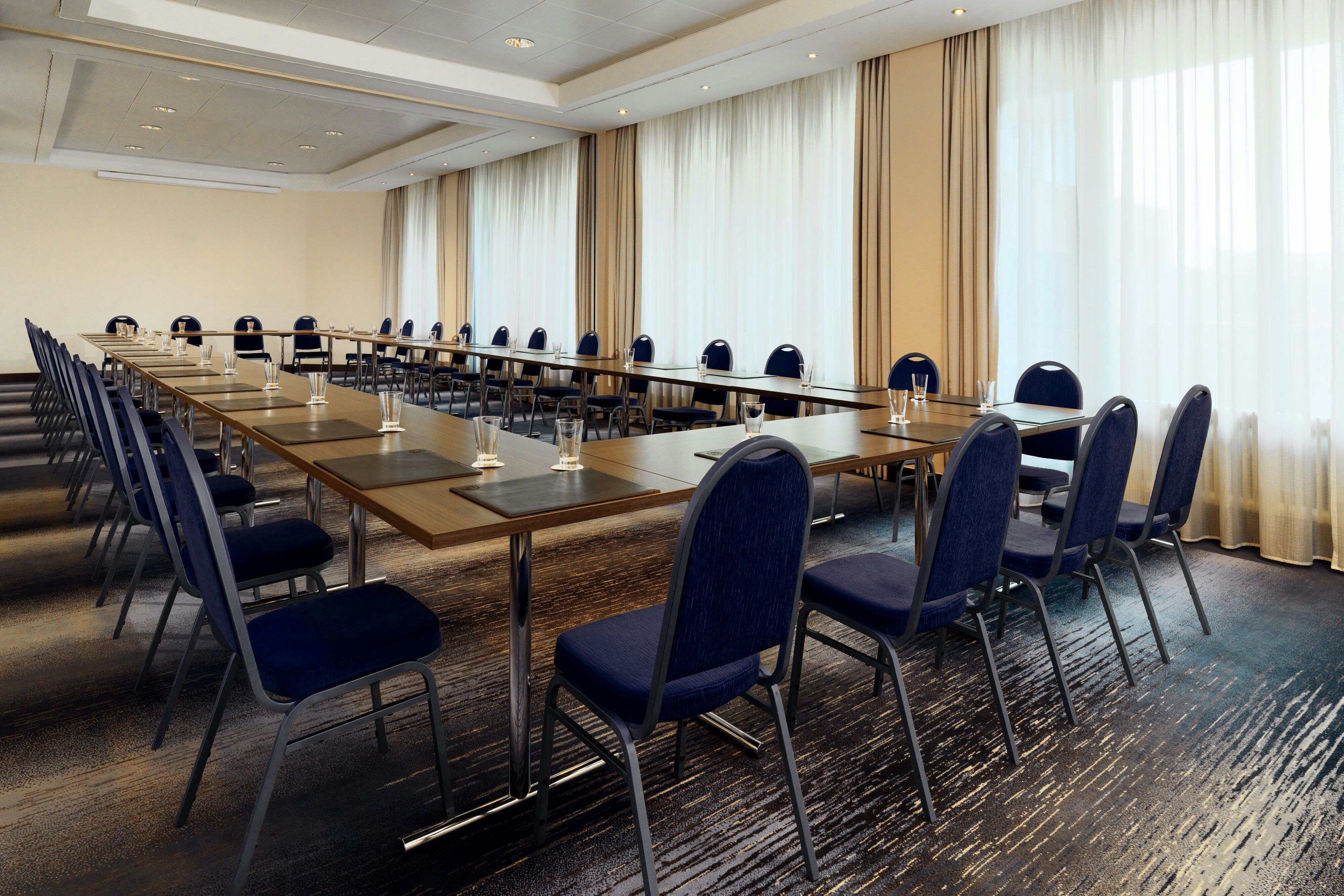 Frankfurt Airport Marriott Hotel 60/68