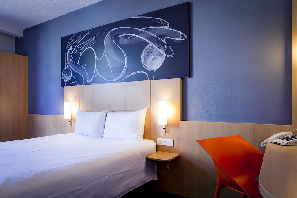 Hotel Ibis Annecy Centre Vieille Ville 27/73