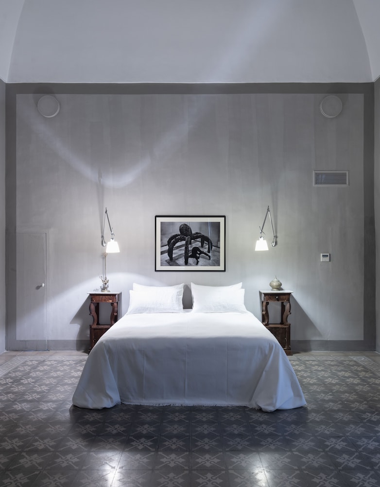 Master, Suite, 2 King Beds