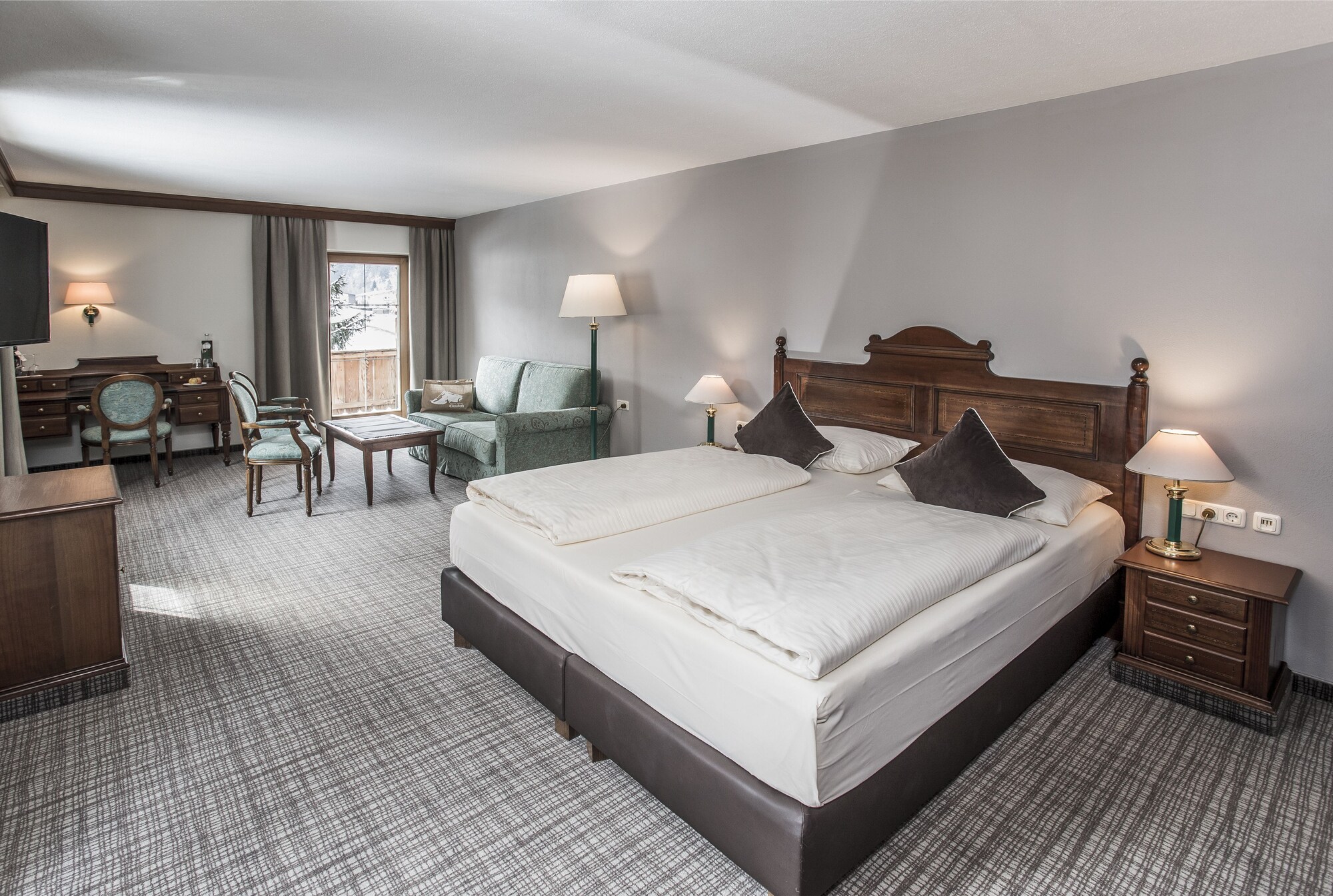 Family, Double Bed