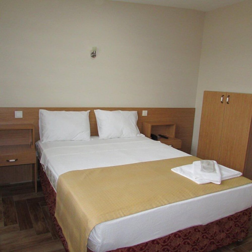 Kadikoy Otel 14/48