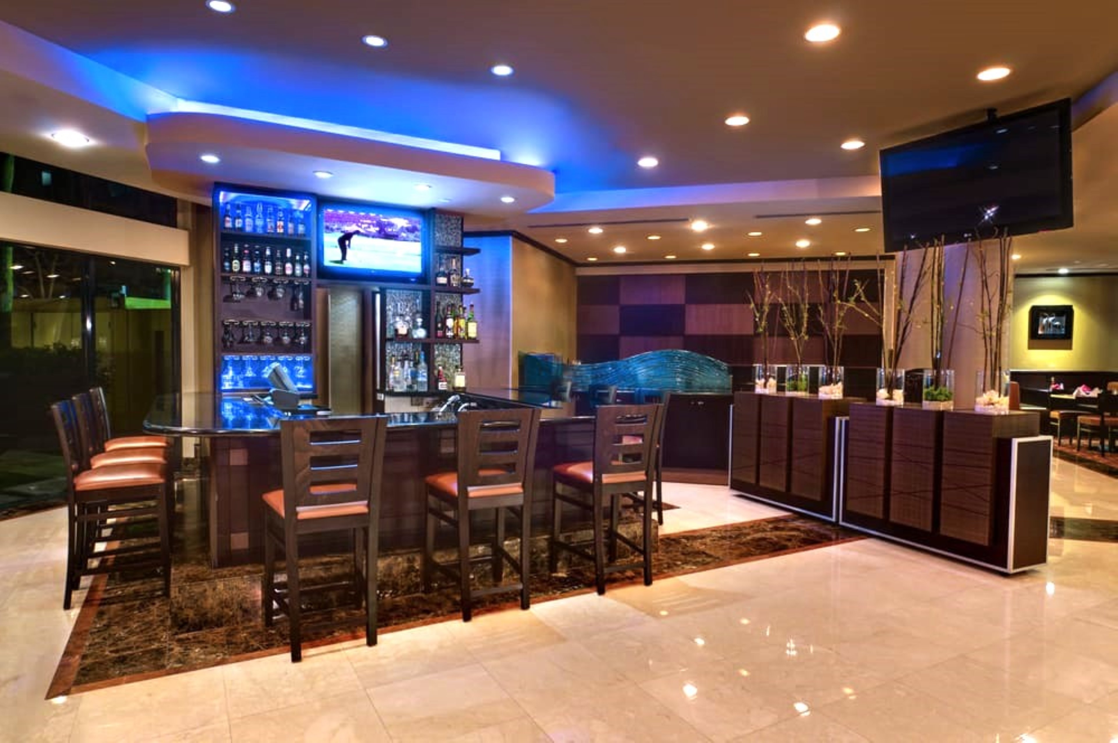 Orange County Hotel 41/60
